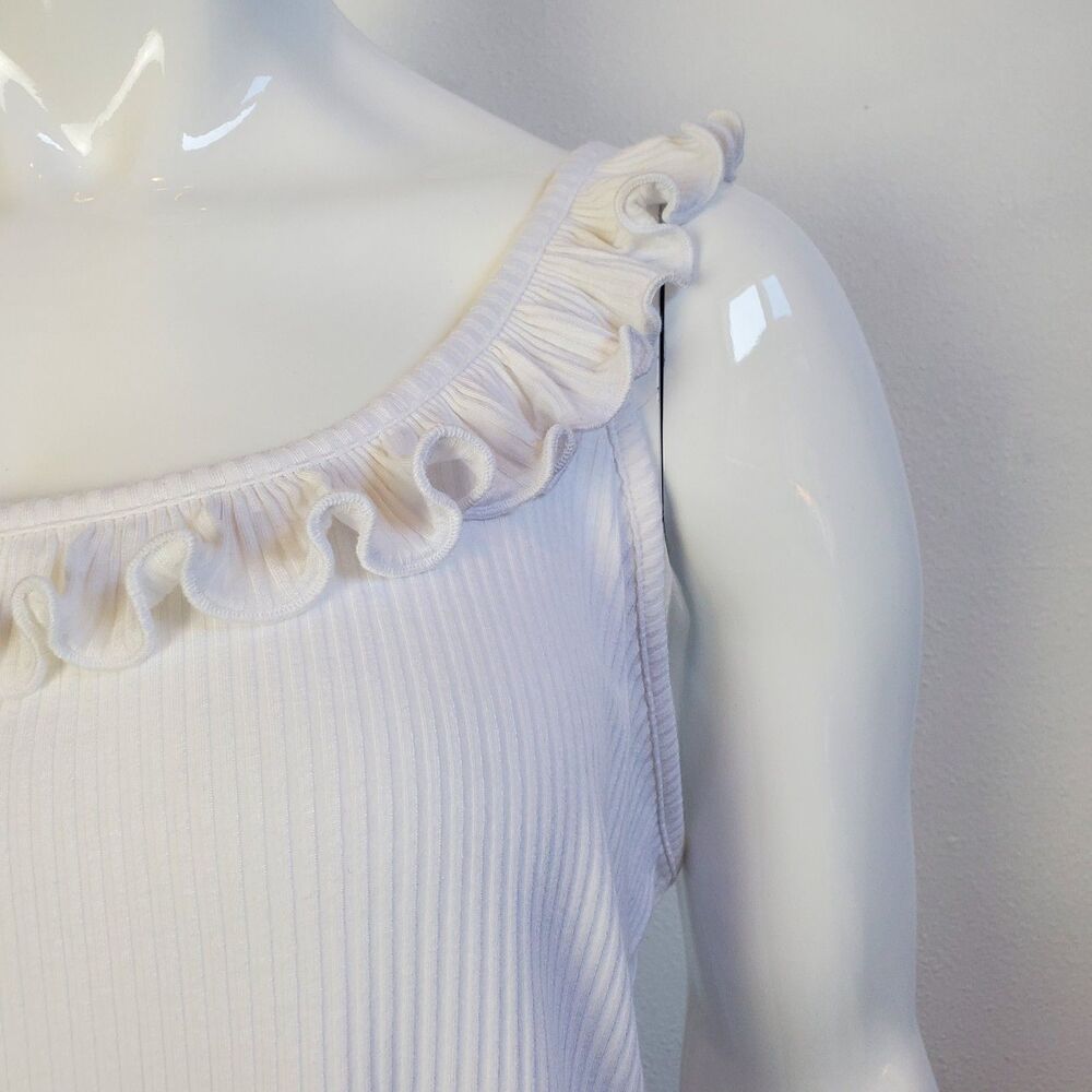 NEW Forever 21 Plus Size White Ribbed Ruffle Tank - Picture 4 of 9